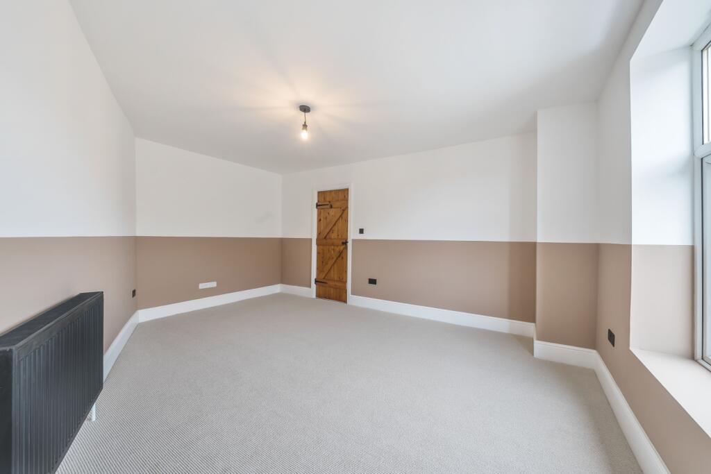 1335878-6-6899f9377df39