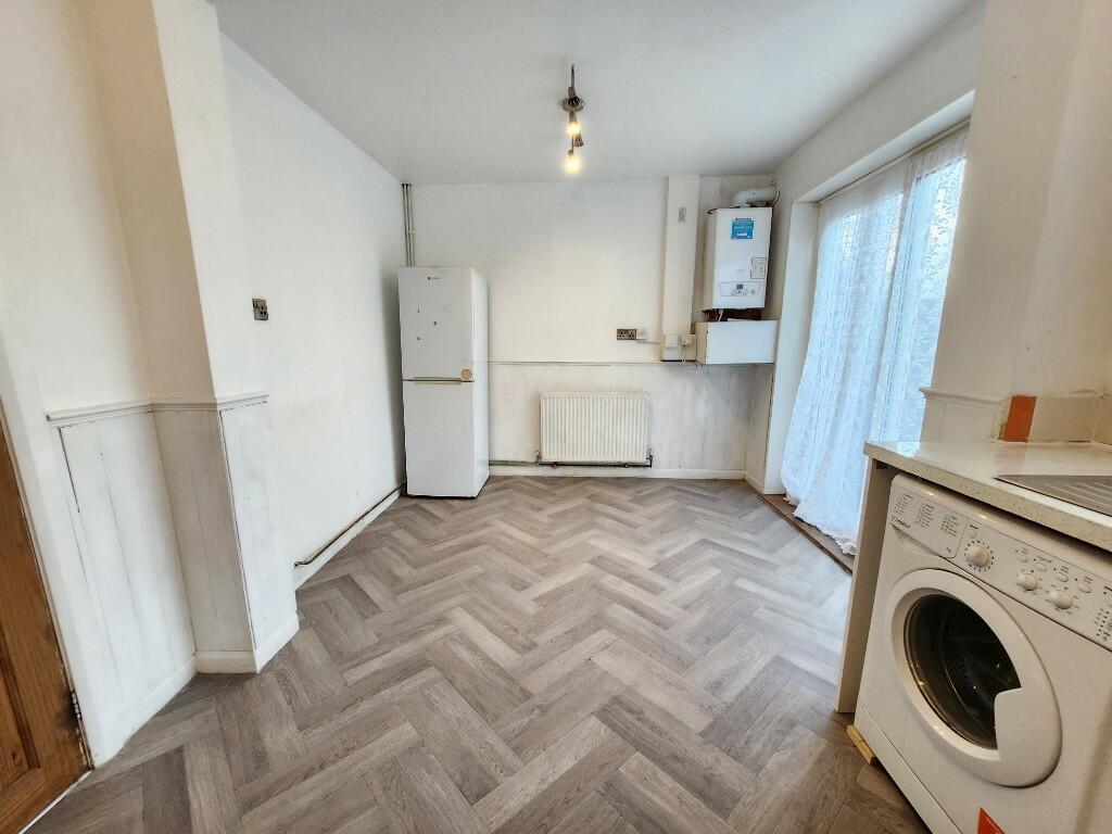 Kitchen / Dining Are