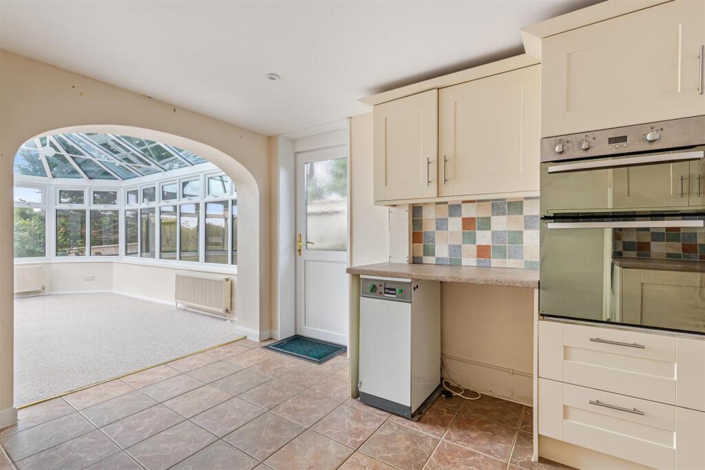 A16 - Kingsbridge, Lissadel, West Charleton - 2509