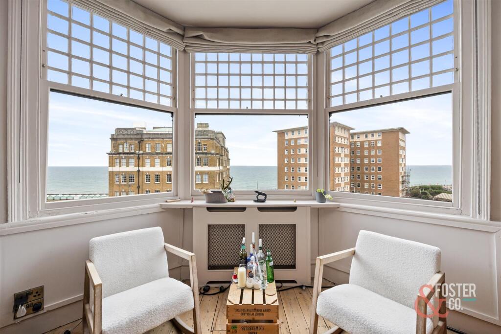 St Catherines Terrace, 1 Flat 4-012.jpg