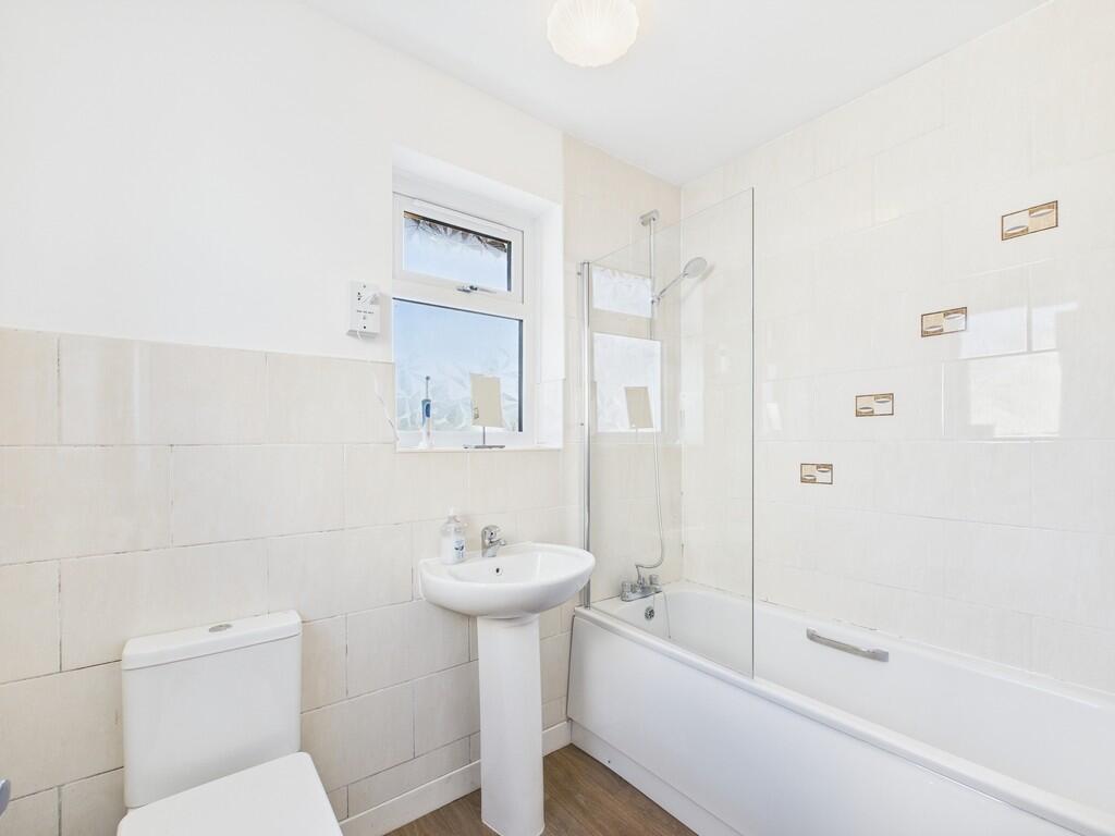 CAM03582G0-PR0088...