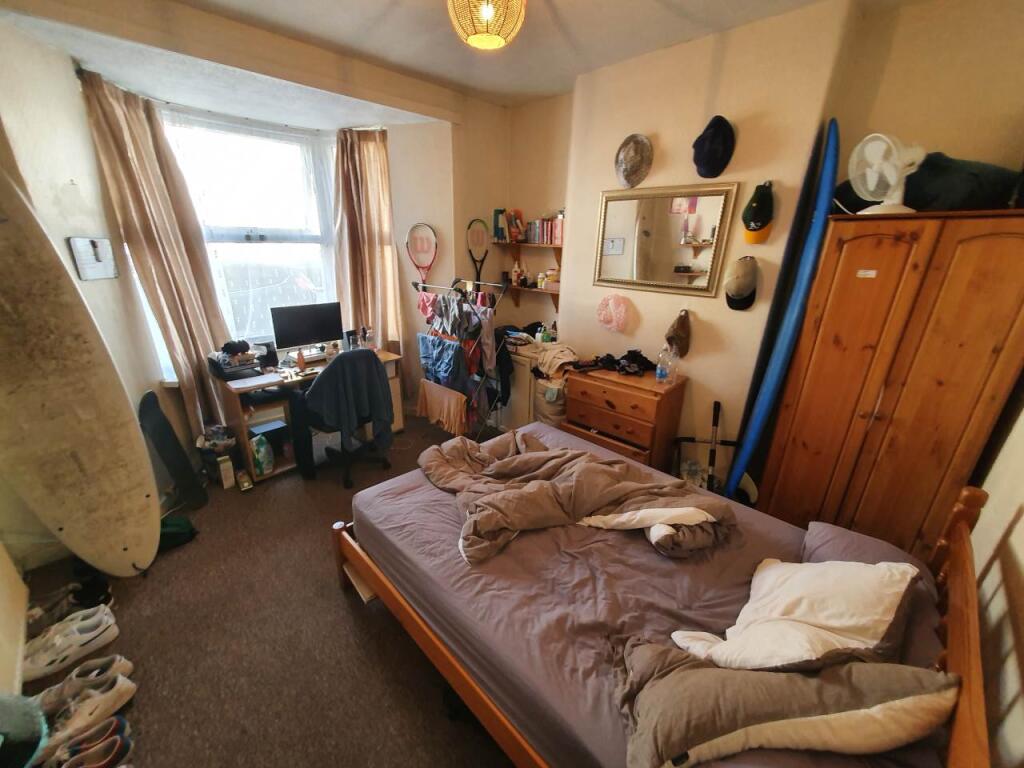 Ground floor front b