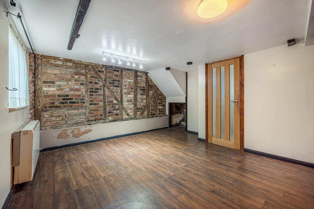 Commercial Unit Office 5 West Street