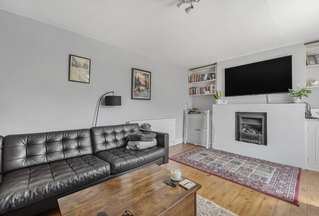 1313375-12-6852b7...