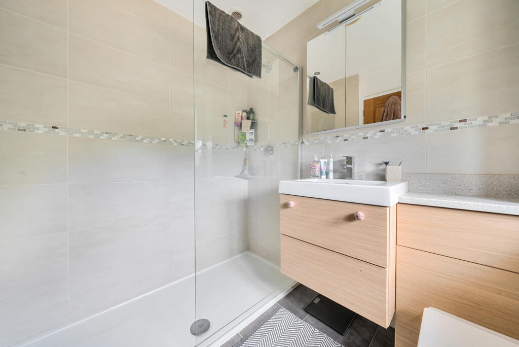 1317807-16-6863ab...