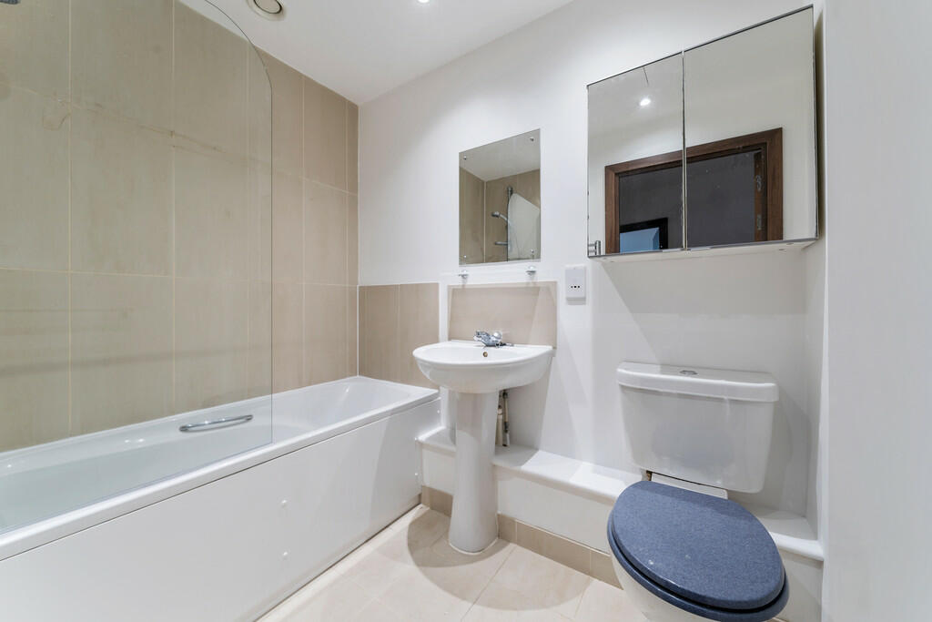 80 Orbis Wharf Ph...