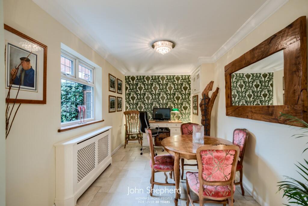 Breakfast Room