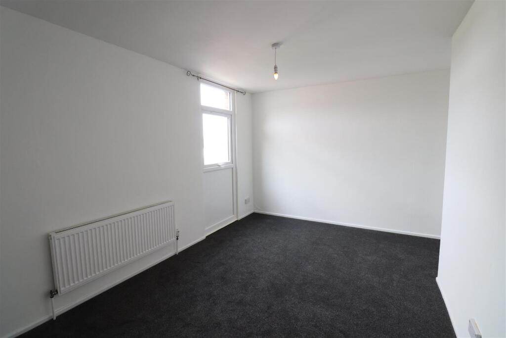 Double Bedroom 2