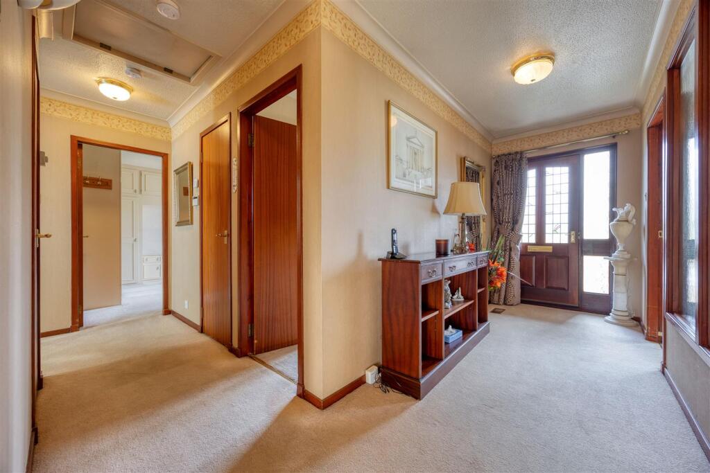 4_AILSA_DRIVE_KIRKINTILLOCH_020.JPEG