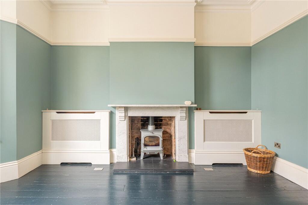 Drawing To Log Burne