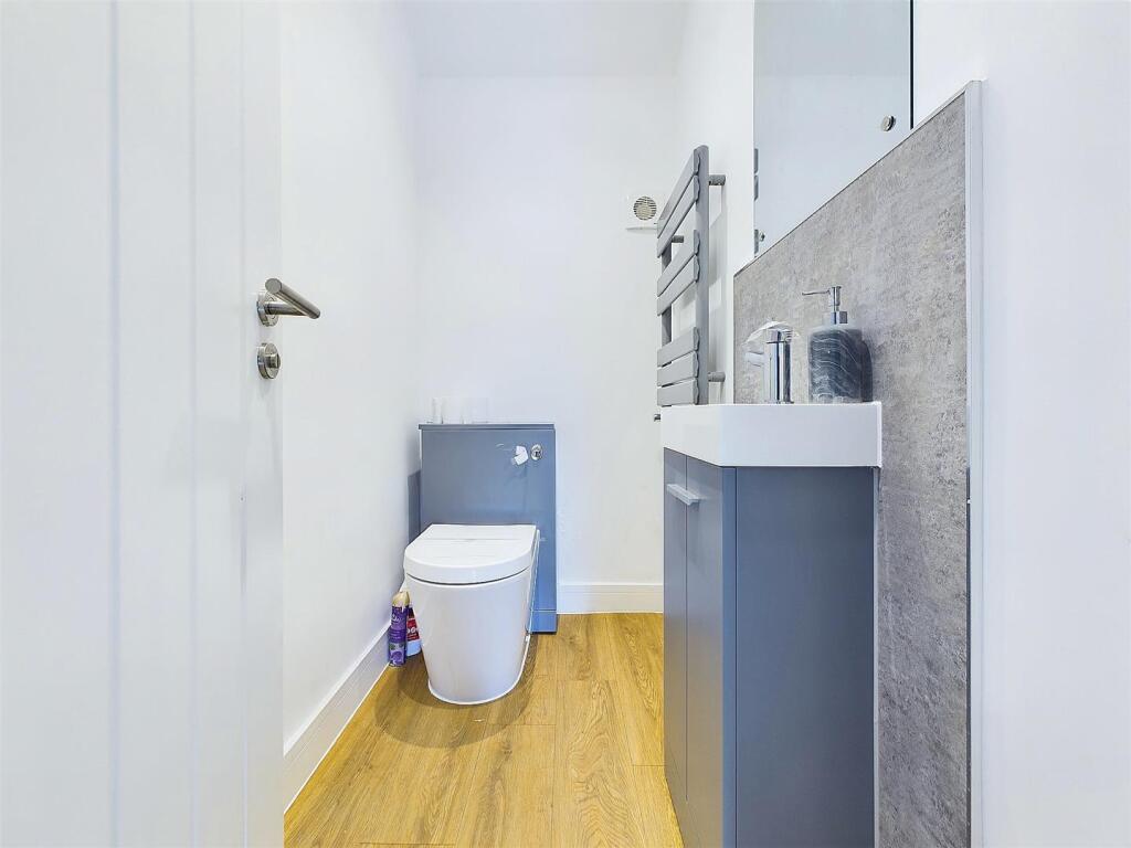 15 - 6 Bed HMO Filton.jpg