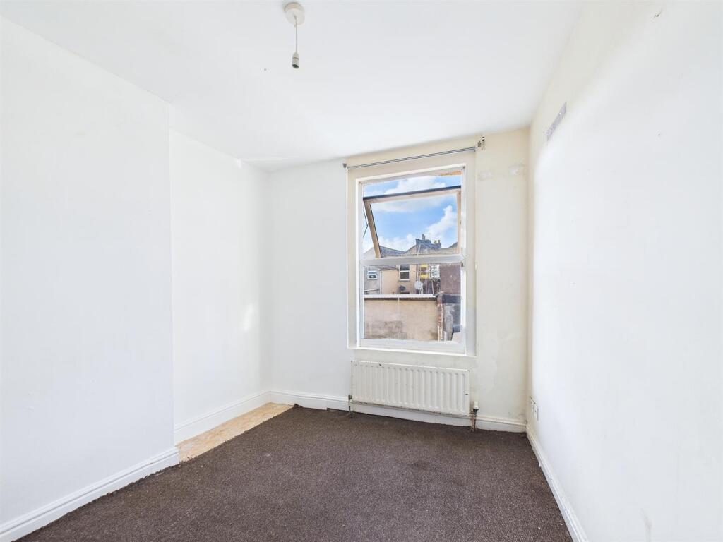 5 - Two bedroom flat.jpg