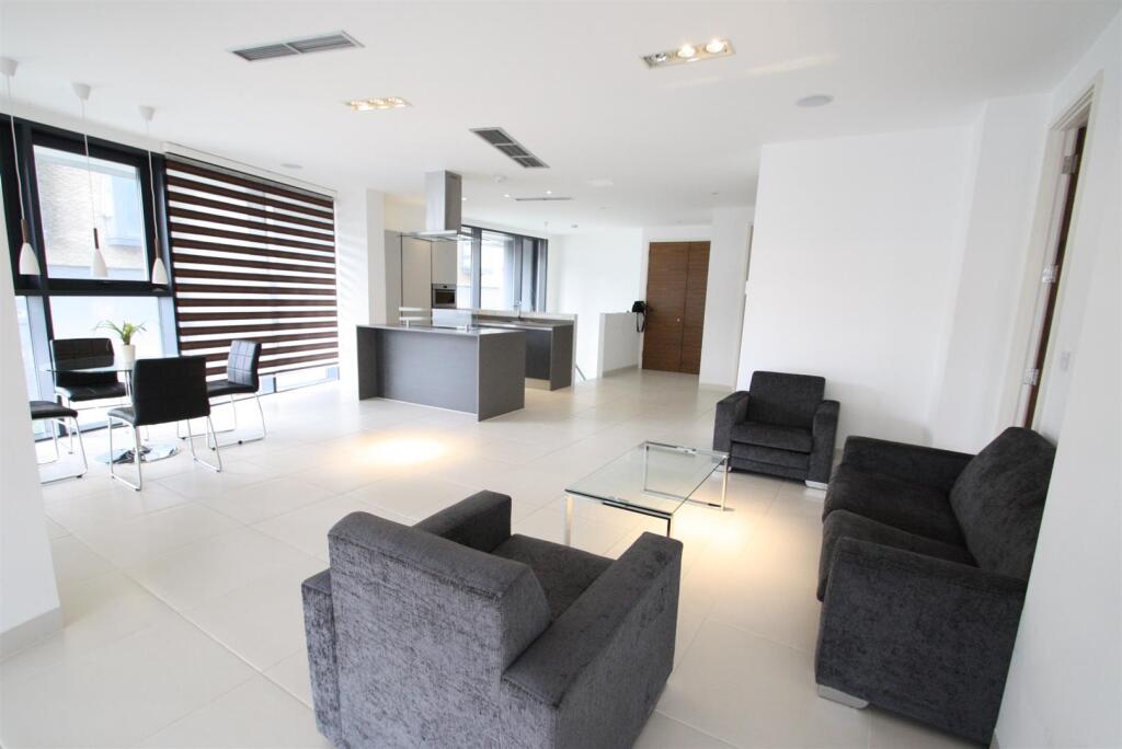 LIVING SPACE VIEW