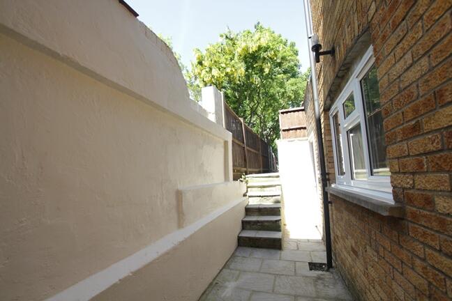 20 LG Sparsholt Road