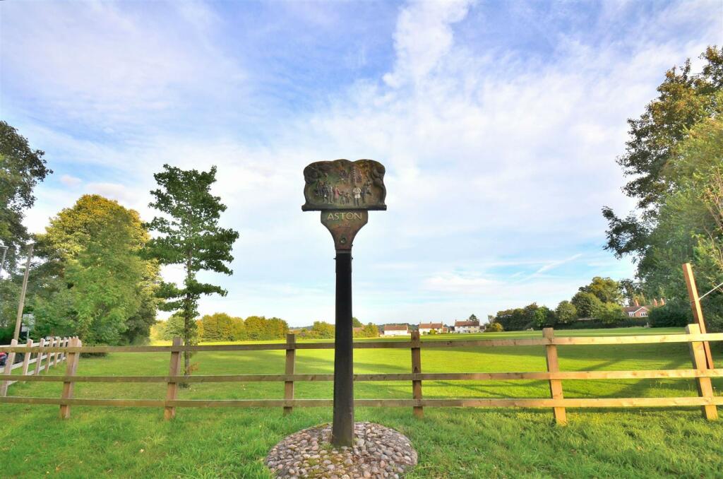 Astonvillagesign.JPG