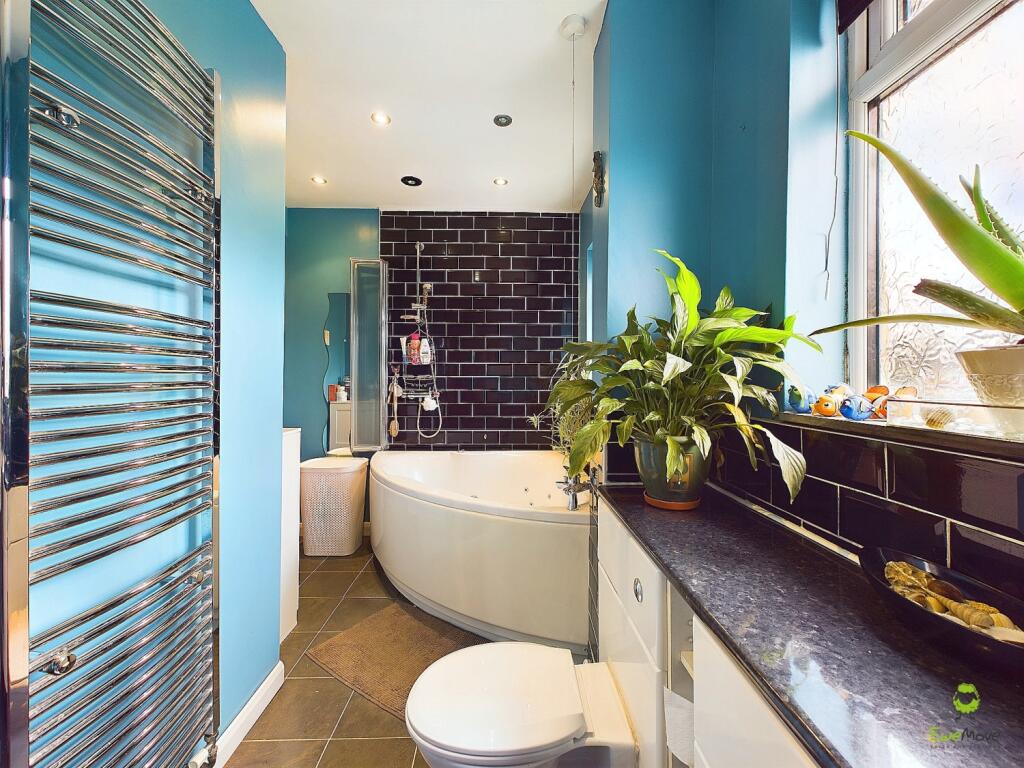 CAM04399G0-PR0024-STILL003