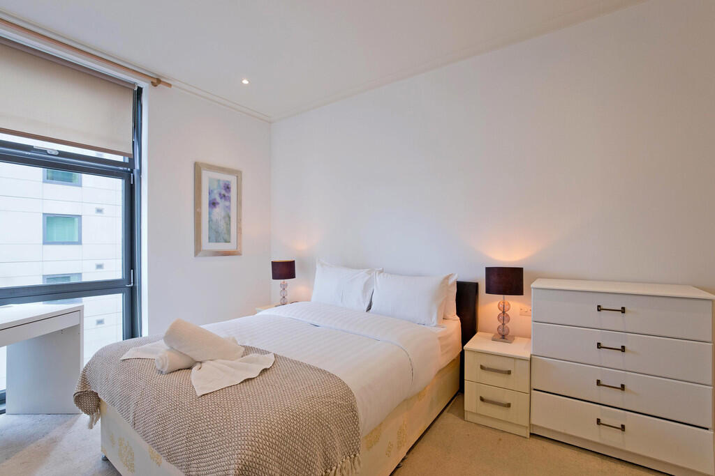 Discovery 114-405...