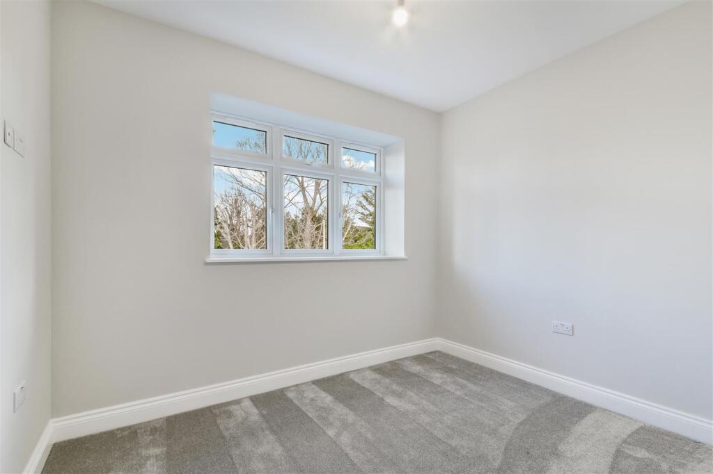 HAREWOOD ROAD, 27-8.jpg