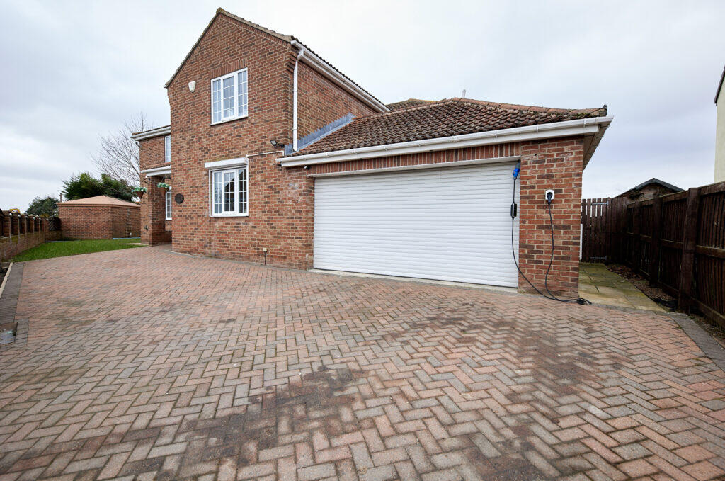 Brook House, Gateforth