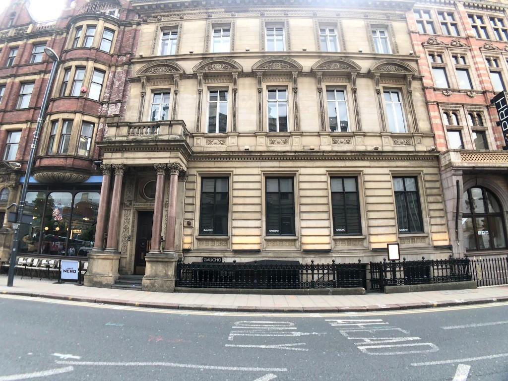 21/22 PARK ROW