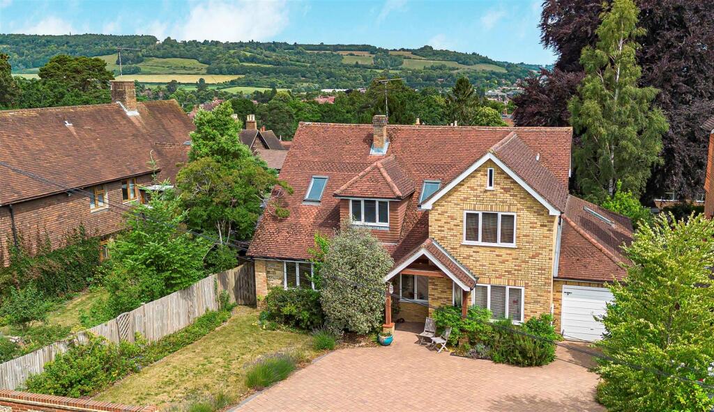 33_56417 CROPPED.jpg