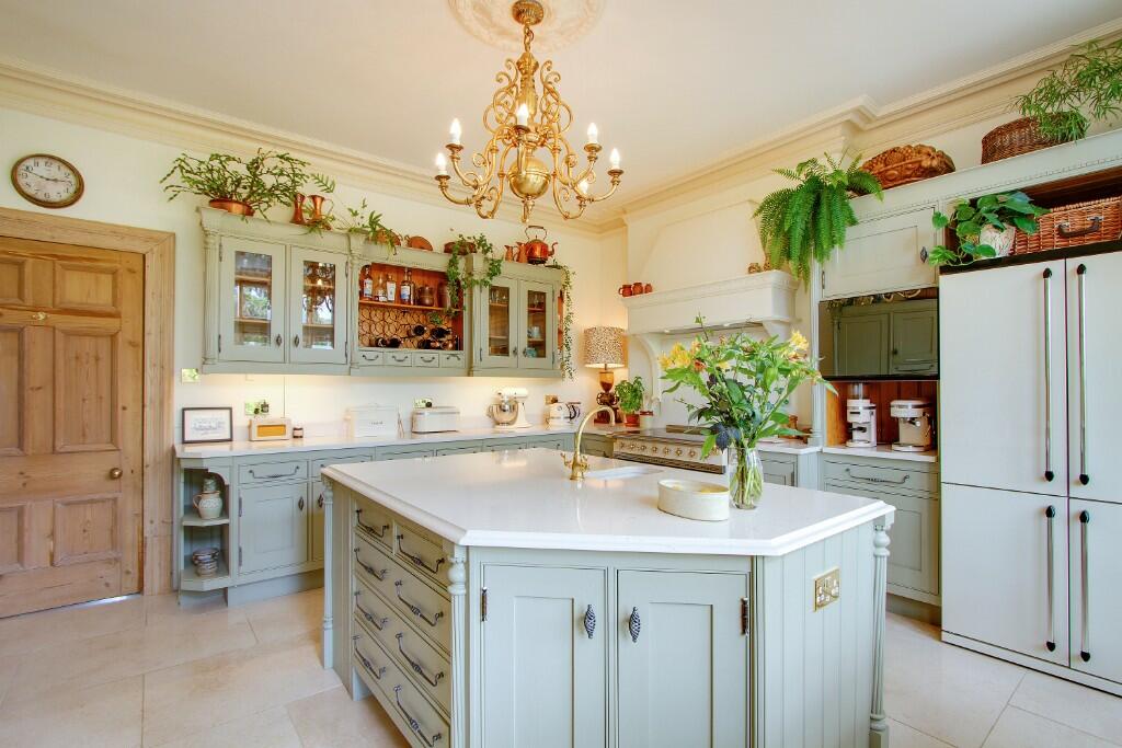 Apt 2 kitchen
