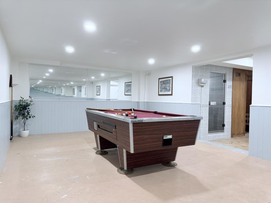 Pool room