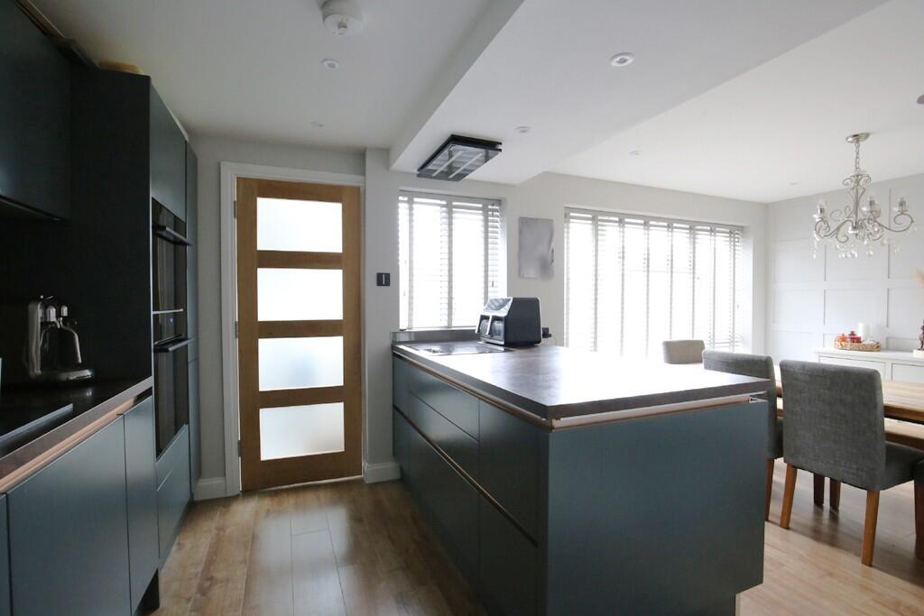 Russell Close, Kensworth, Dunstable. Bedfordshire
