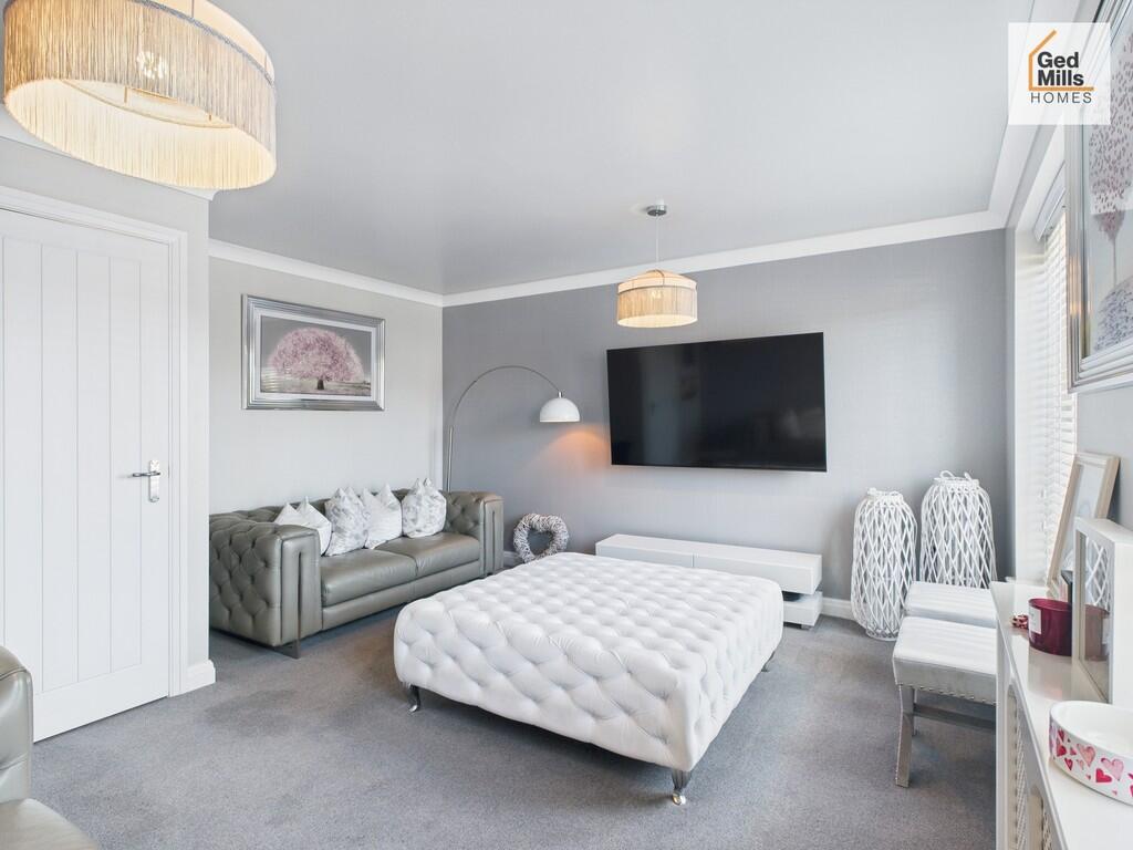 CAM04261G0-PR0038...