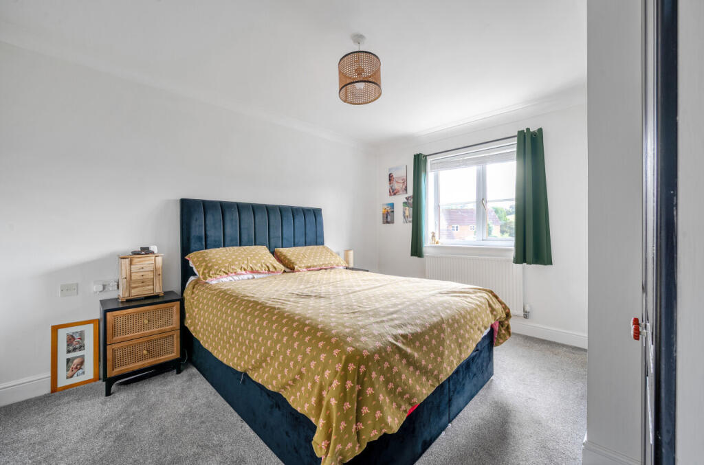 1348371-17-68b71d...