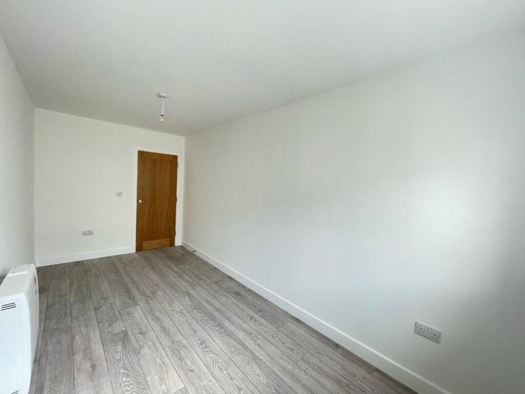 Copenhagen Flat 4 Bedroom 2.jpg