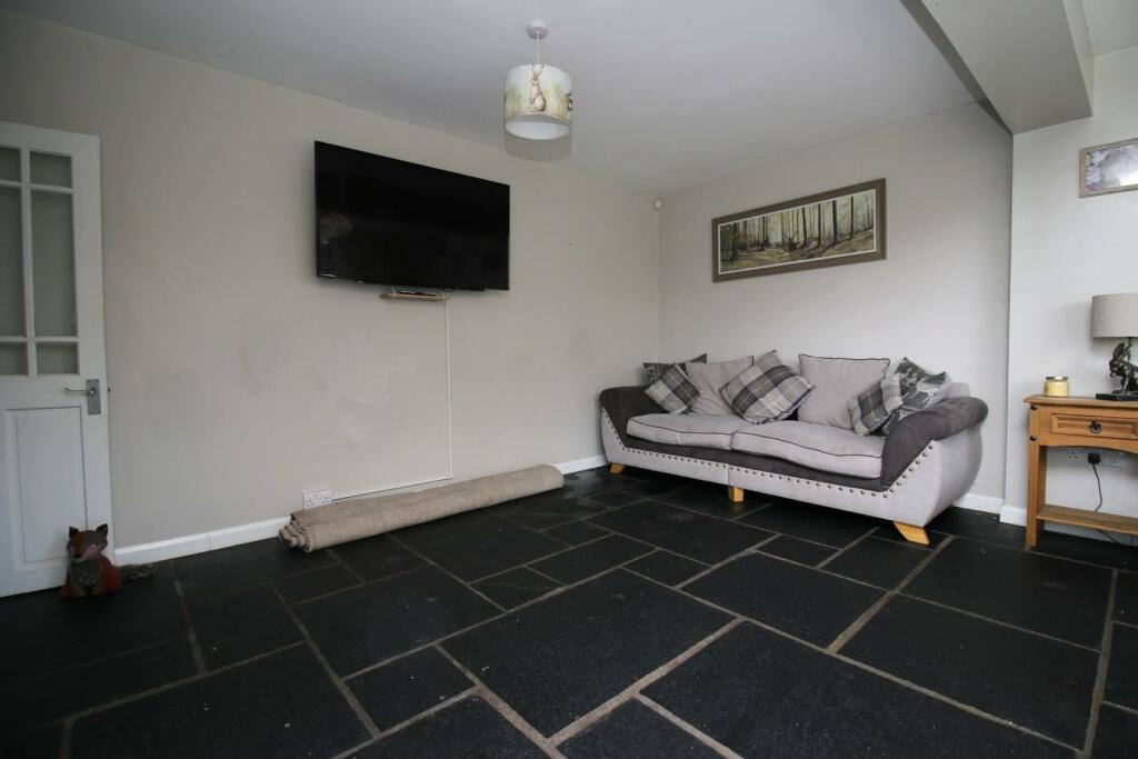 12 - family diner.JPG