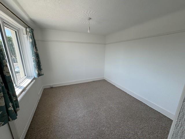 bedroom.jpg