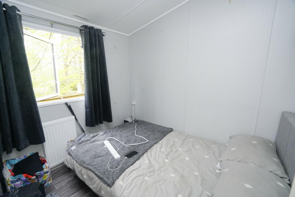 Bed2