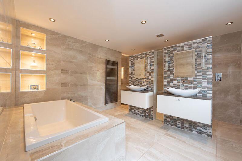 Ensuite