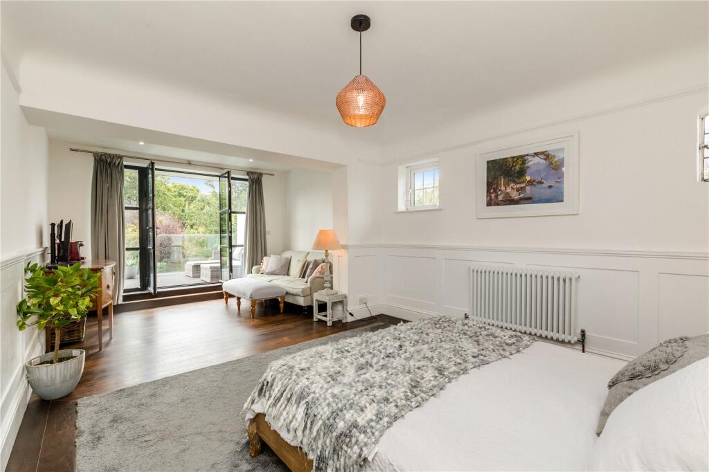 Principal Bedroom