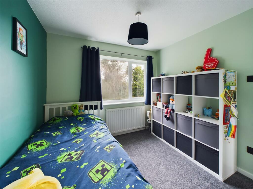 BEDROOM 3
