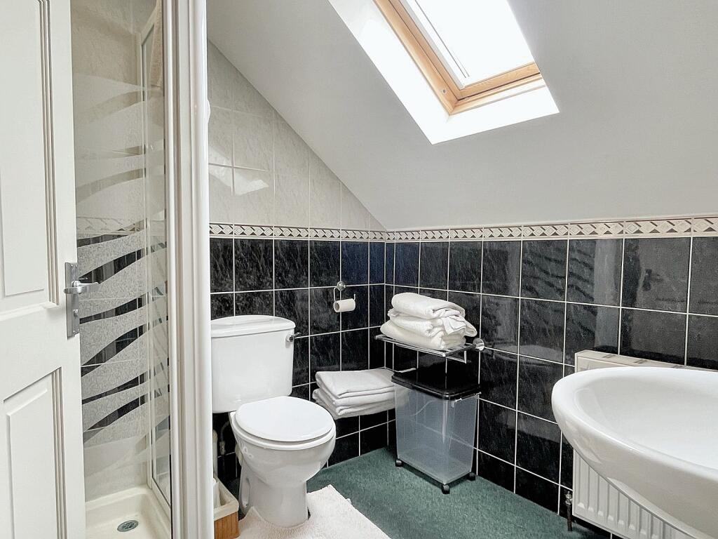 En-suite shower room