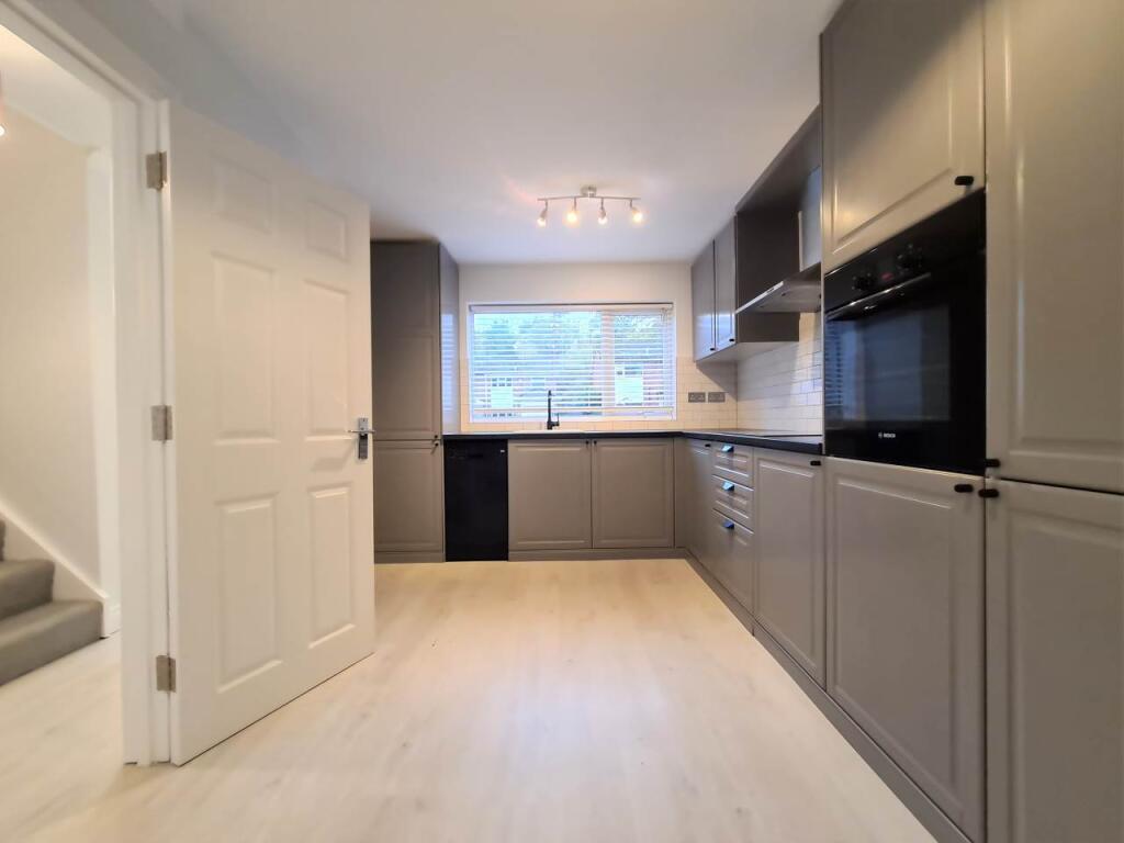 1 Kinross Kitchen im