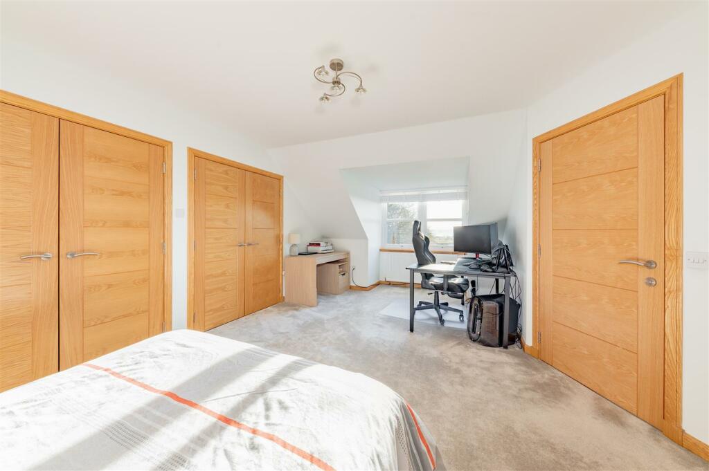 61A Brechin Road Kirrie-2.JPG
