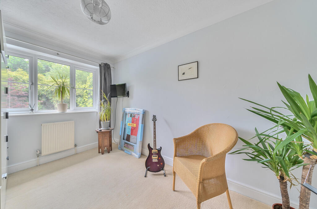 1301467-5-68387cd...