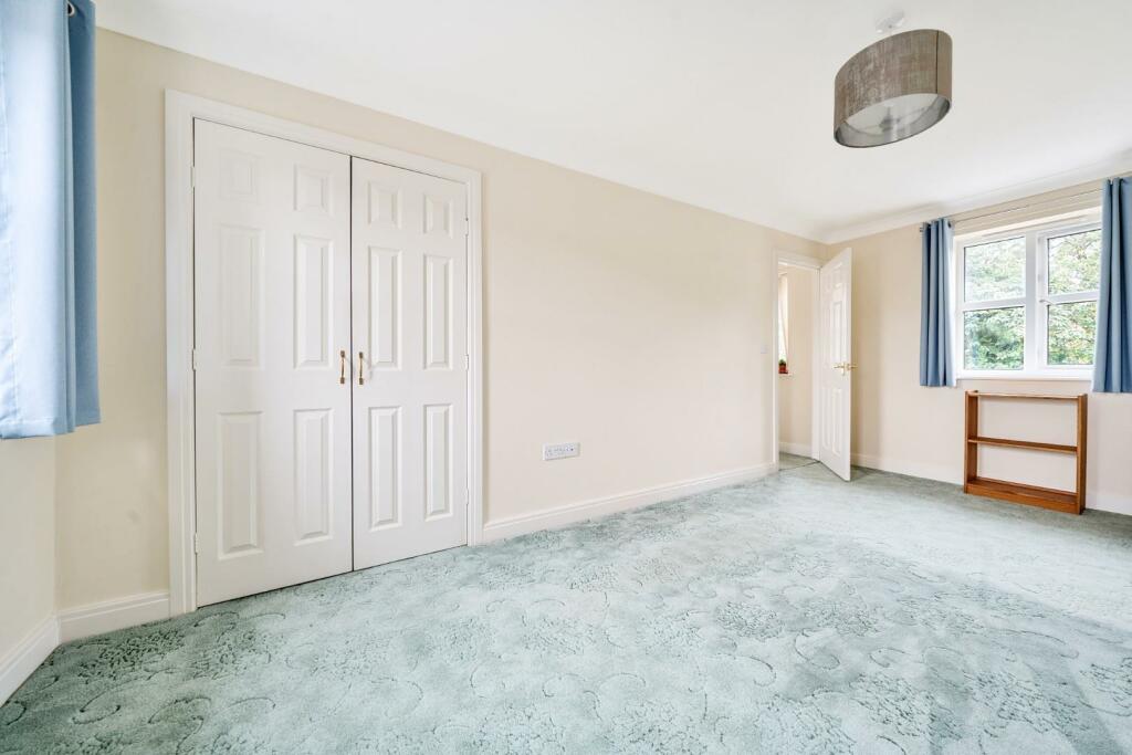 2nd view MASTER BEDROOM.jpg