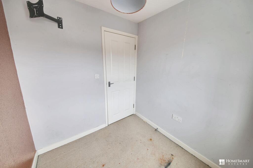 Fourth bedroom