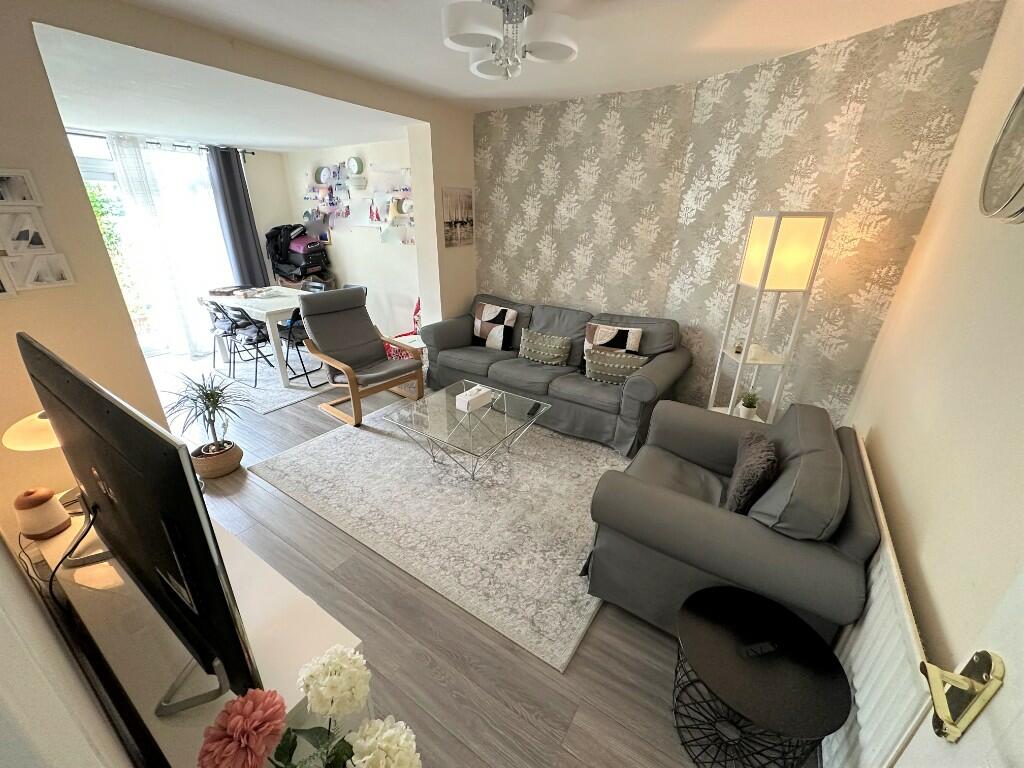 RECEPTION 1 (B)