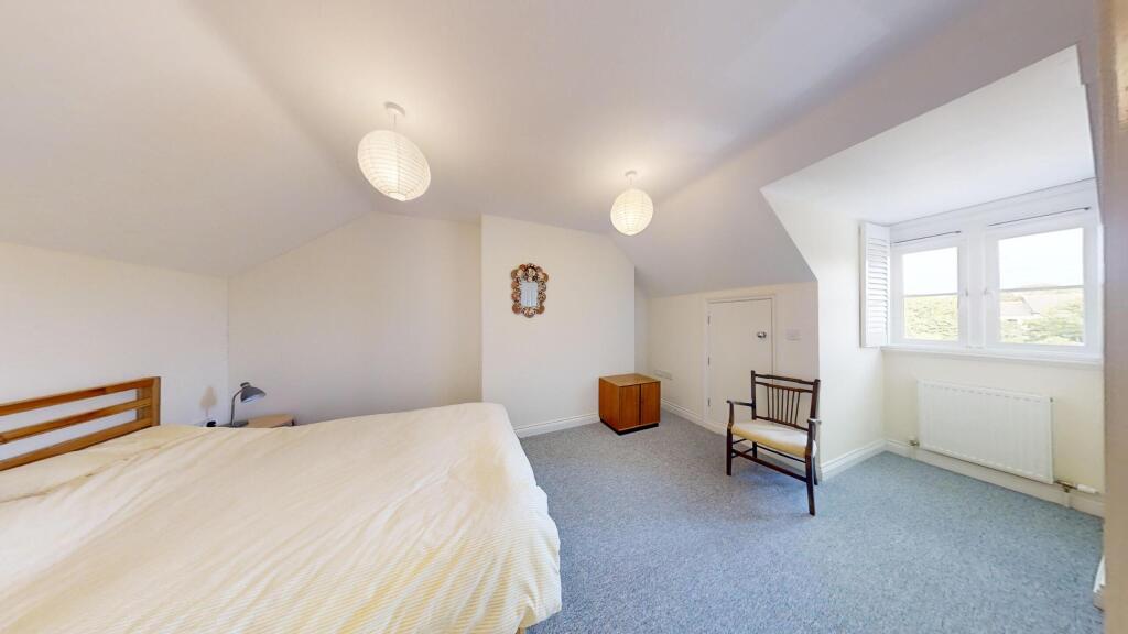 28-Easton-Square-08072024_154553