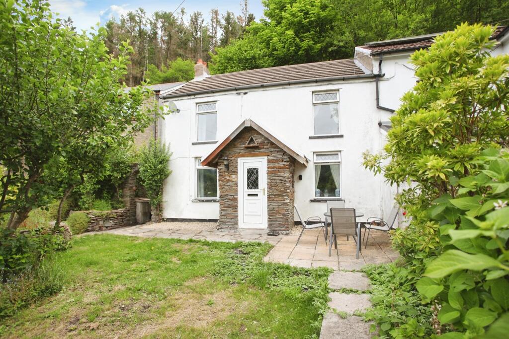 Cefn Road Upper, Deri, Bargoed