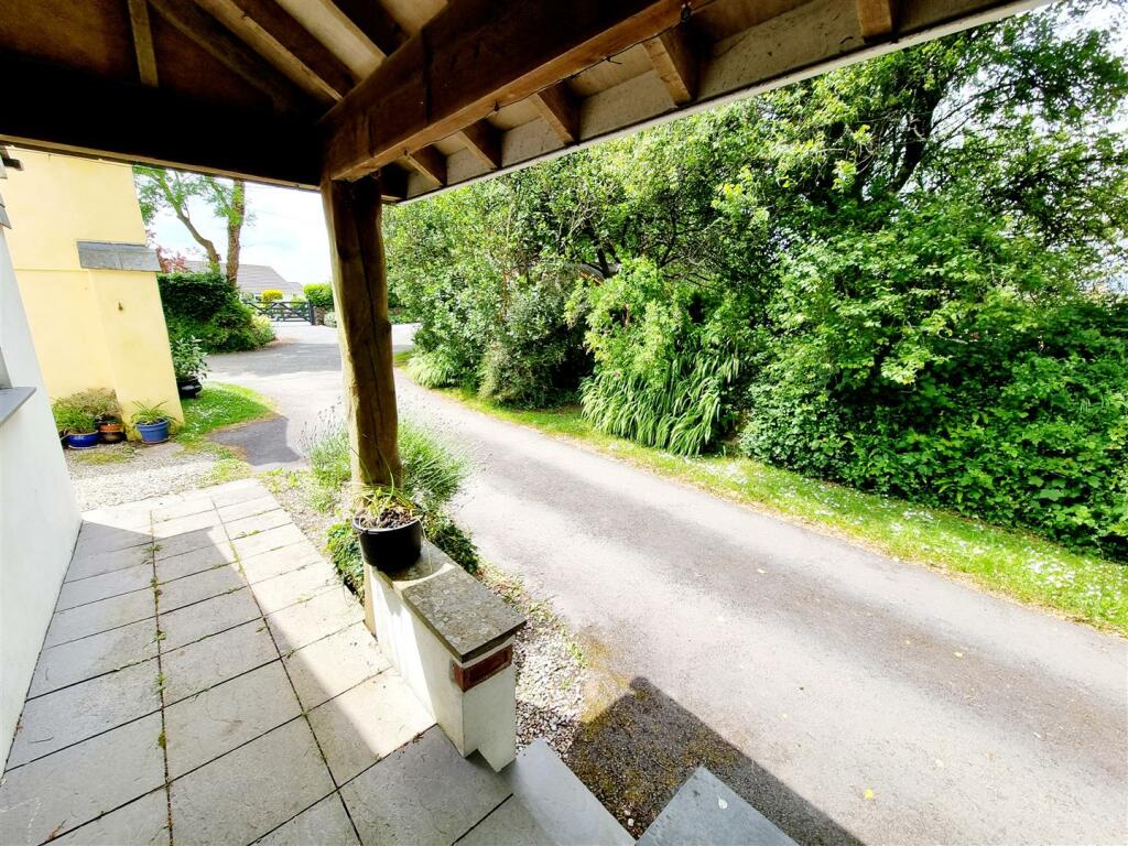Open Porch.jpg