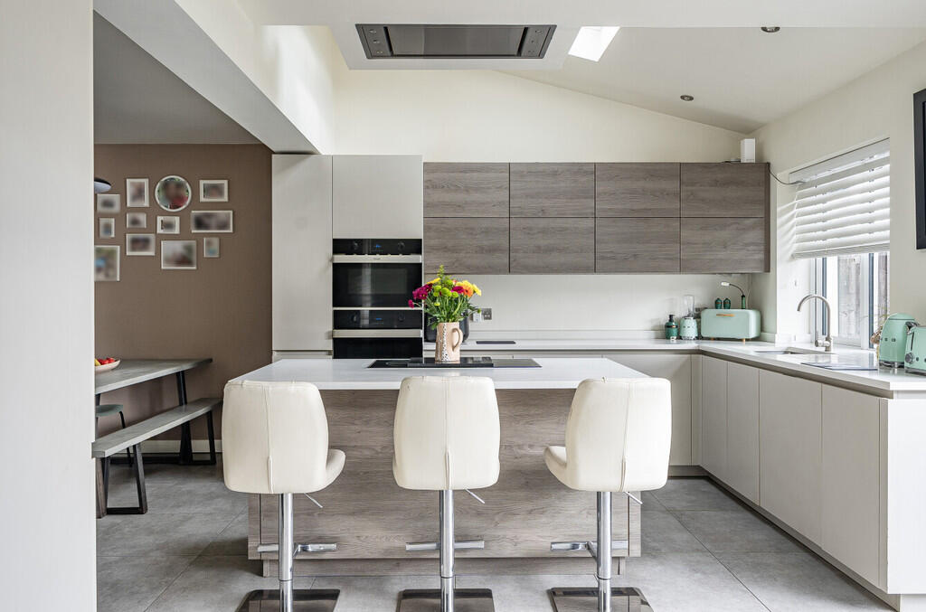 1342802-8-68a73ff...