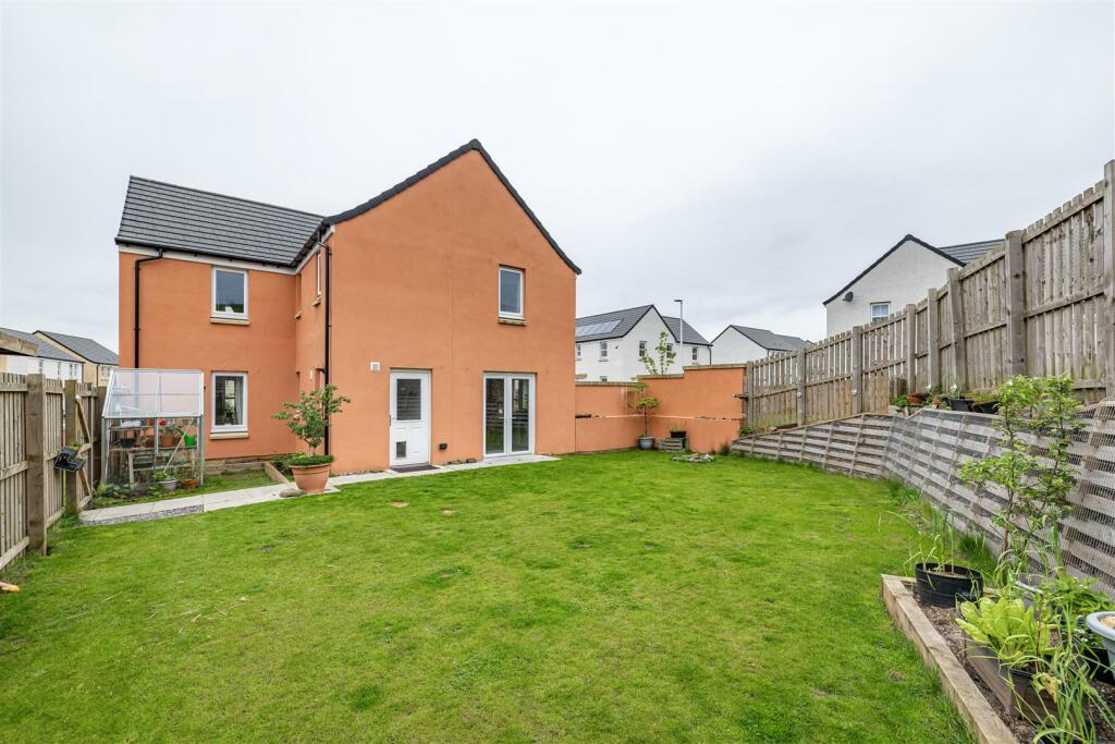 58 Knoll Park Drive Galashiels 43.JPG