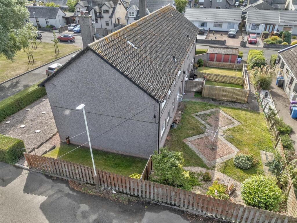 47D Brook Street Monifieth-9.JPG